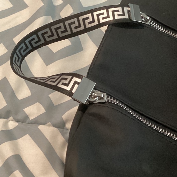 VERSACE PARFUMS Duffel/Weekender Bag - Picture 5 of 7